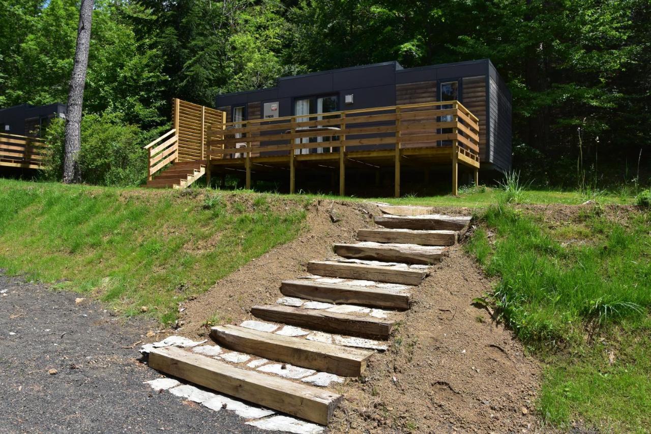 Camping Domaine Du Lac Chambon Murol Eksteriør billede