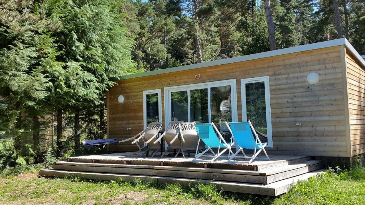 Camping Domaine Du Lac Chambon Murol Eksteriør billede