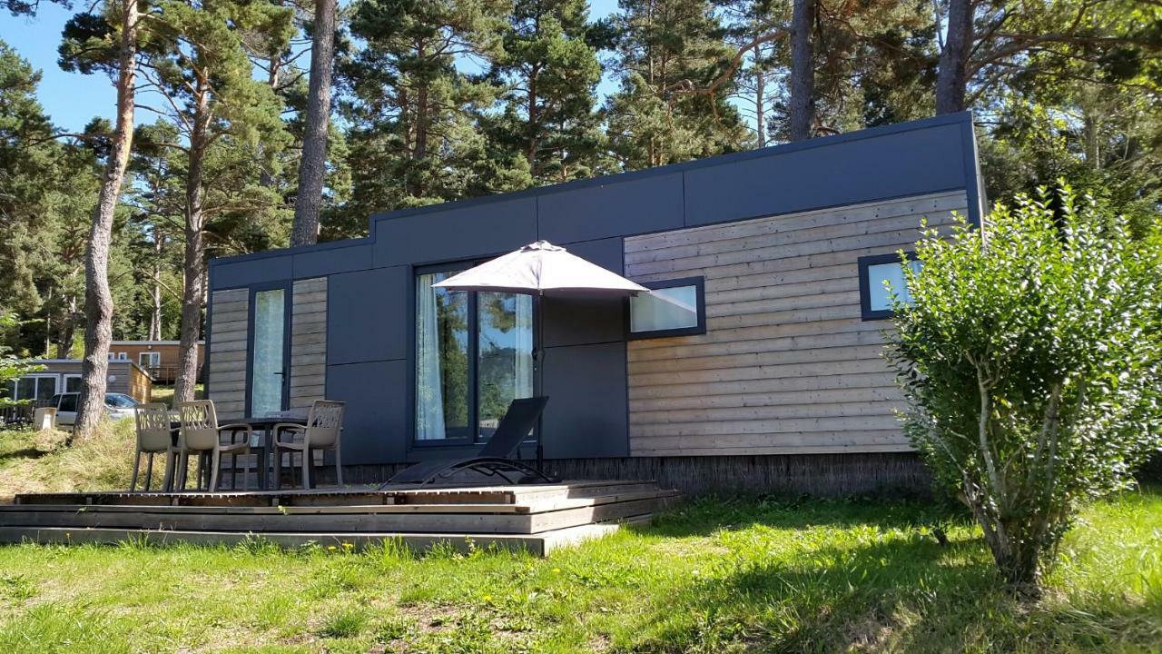 Camping Domaine Du Lac Chambon Murol Eksteriør billede