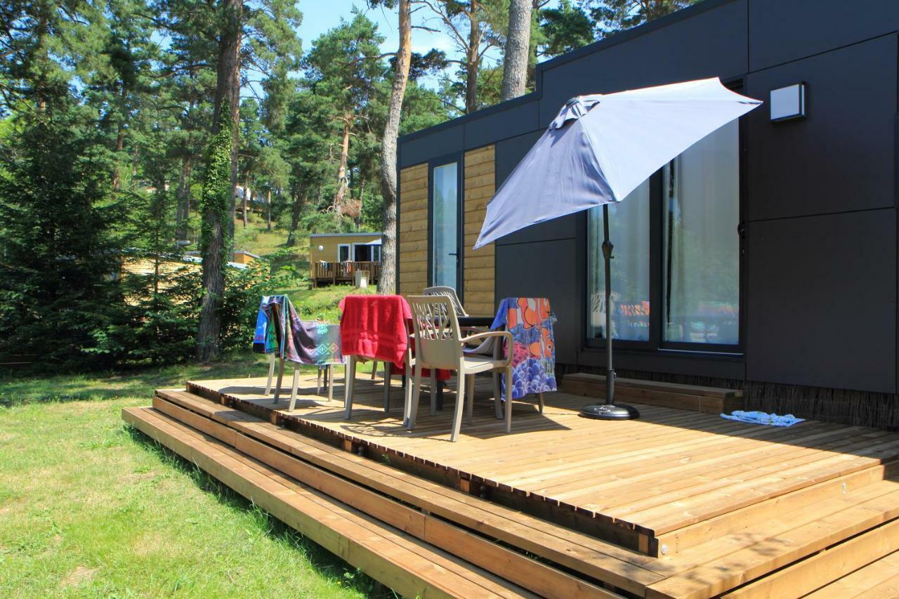 Camping Domaine Du Lac Chambon Murol Eksteriør billede