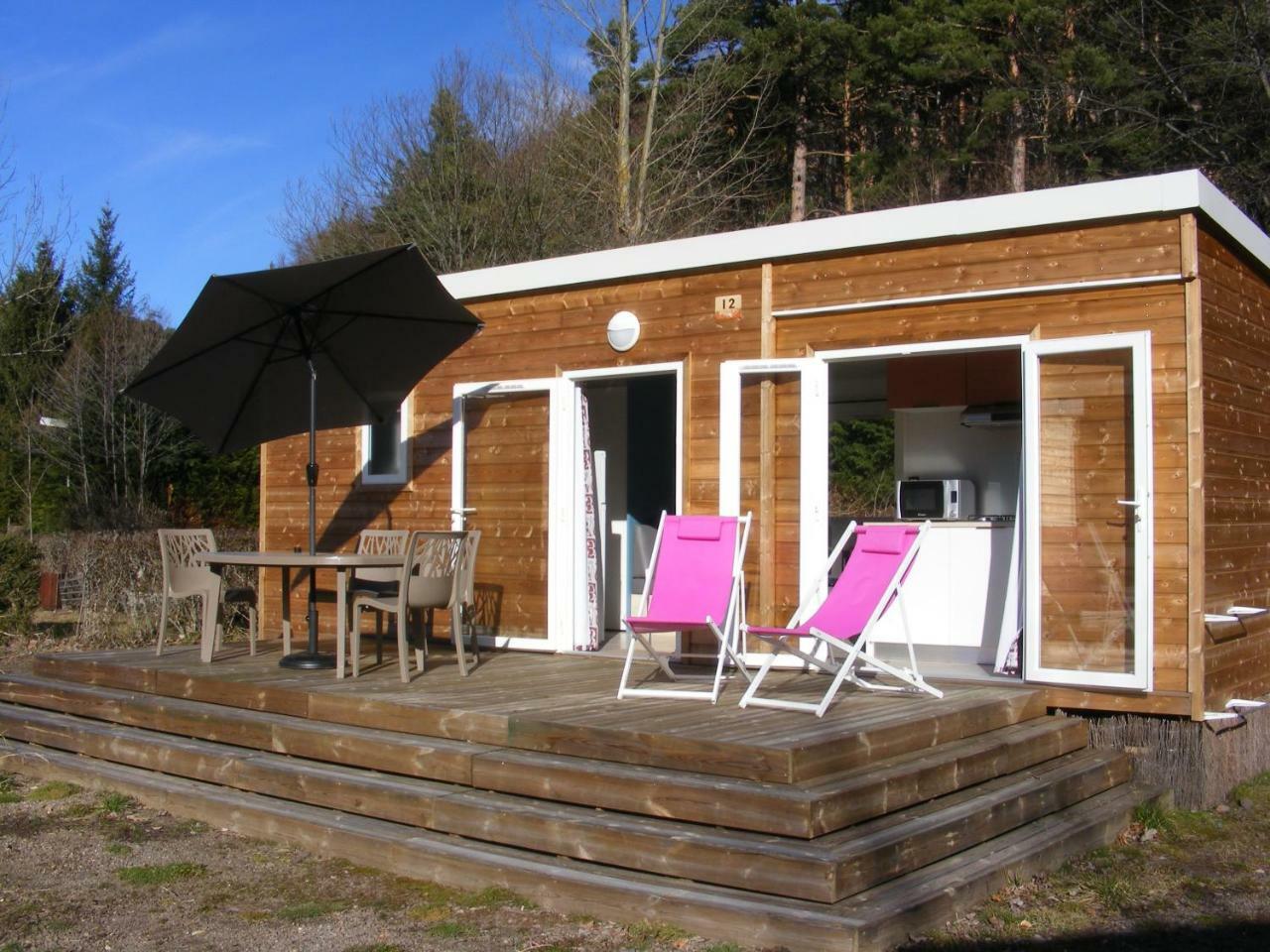 Camping Domaine Du Lac Chambon Murol Eksteriør billede